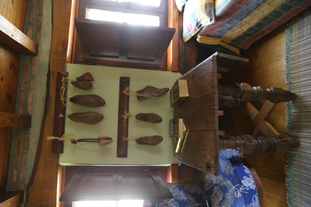 Rurales La Casa Vieja De * Silió